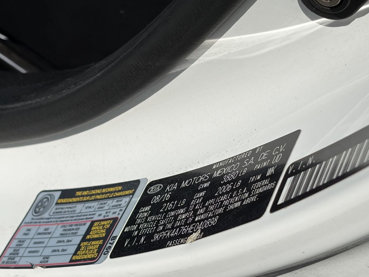 Used 2017 Kia Forte LX FWD image 14