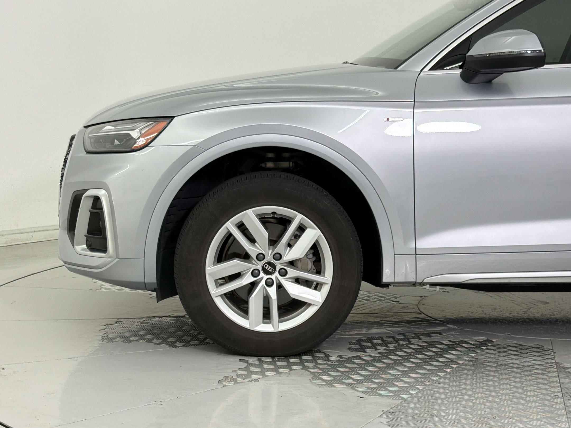 Certified 2023 Audi Q5 2.0T Premium w/ Convenience Package image 25