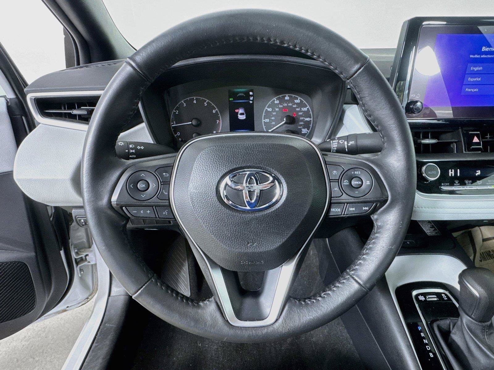 Used 2024 Toyota Corolla SE w/ SE Premium Package FWD image 11