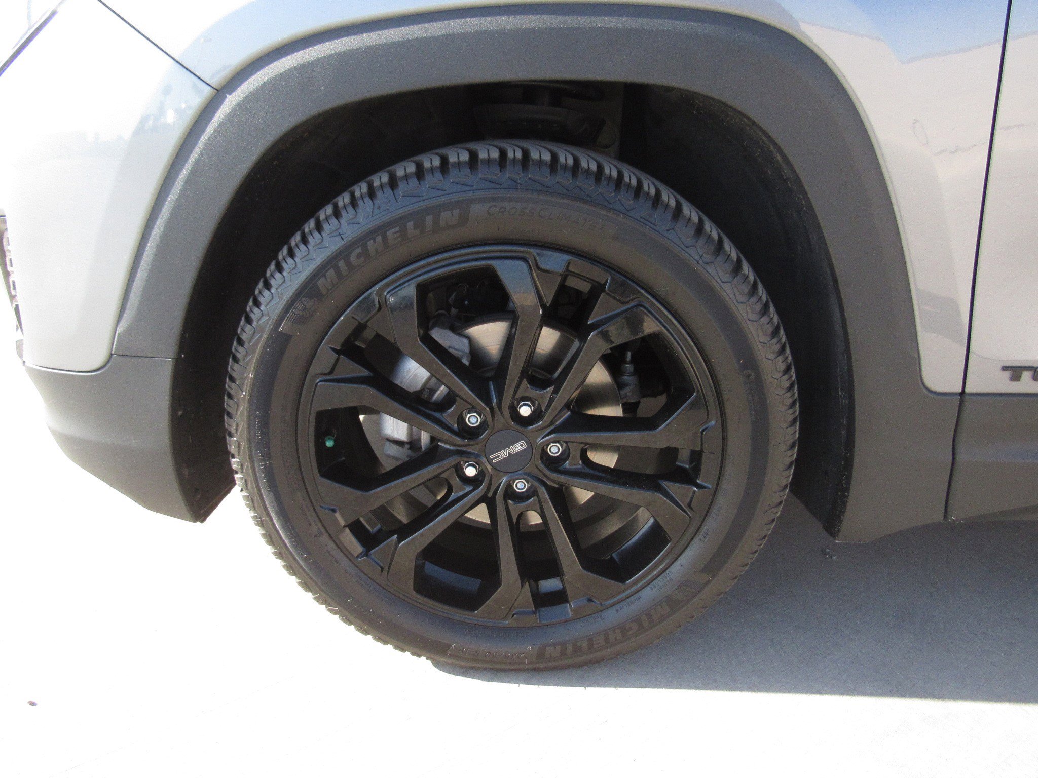Used 2020 GMC Terrain SLT w/ Preferred Package image 4