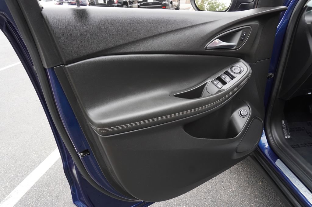 Used 2023 Buick Encore GX Select image 14