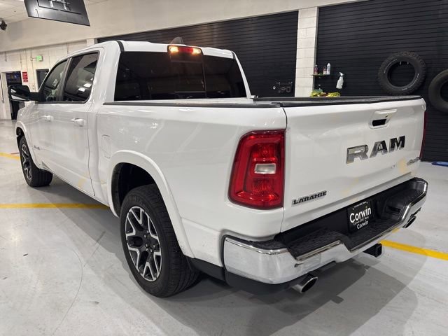 Used 2025 RAM 1500 Laramie AWD/4WD image 6