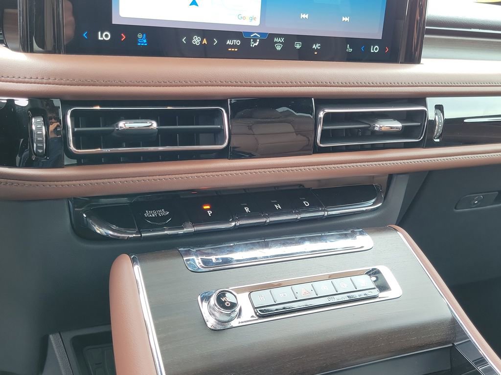 New 2026 Lincoln Aviator Reserve image 28