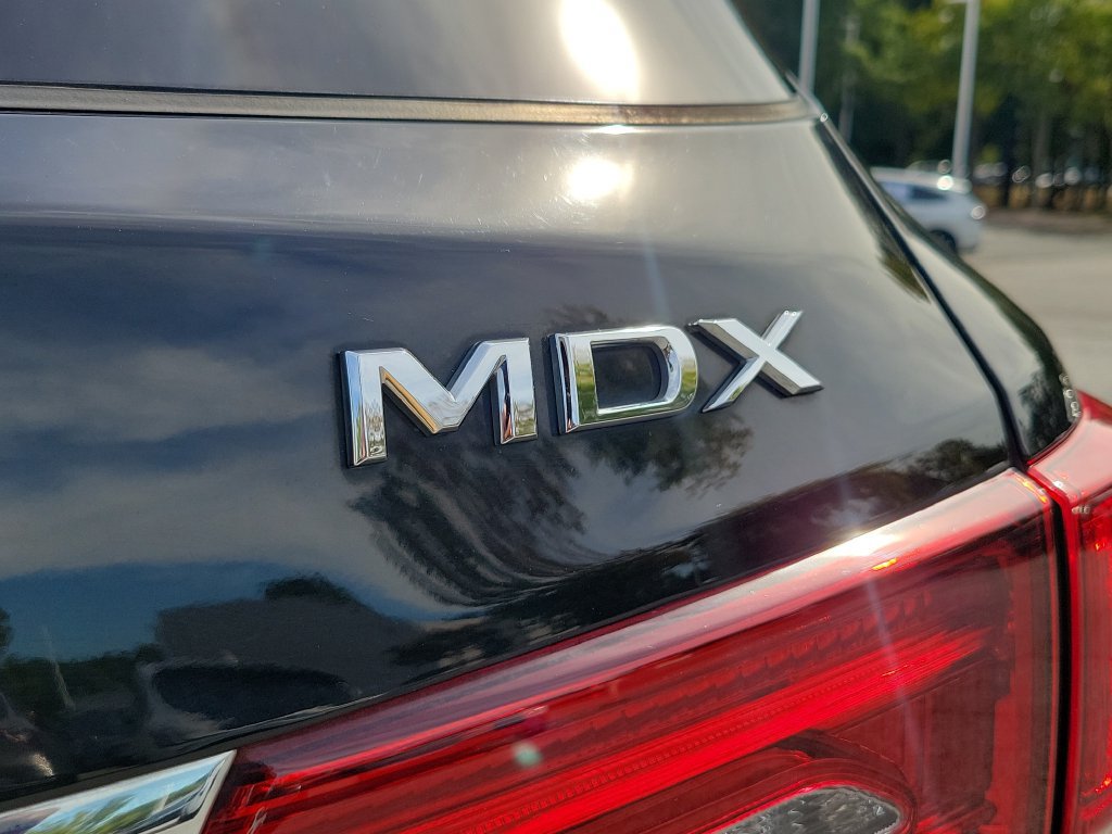 Certified 2017 Acura MDX w/ Technology Package AWD/4WD image 8