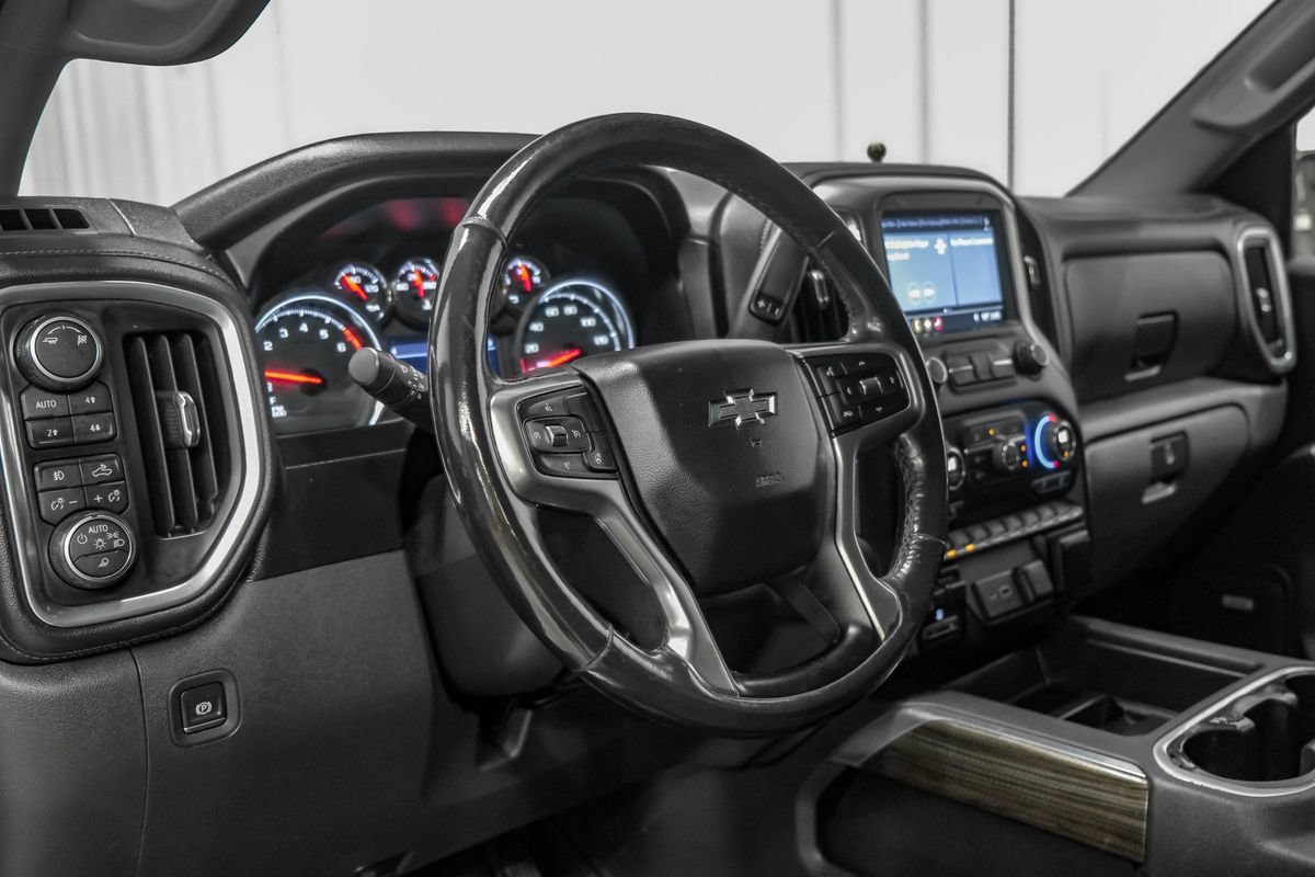 Used 2019 Chevrolet Silverado 1500 RST AWD/4WD image 14