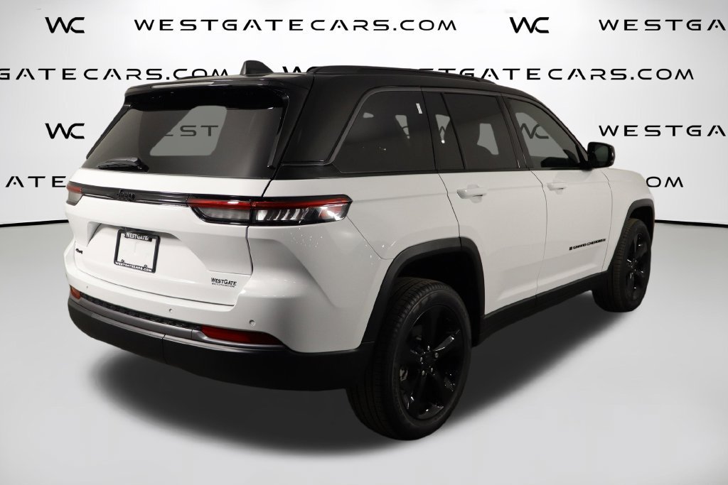 Used 2026 Jeep Grand Cherokee Limited w/ Limited Altitude Package AWD/4WD image 47