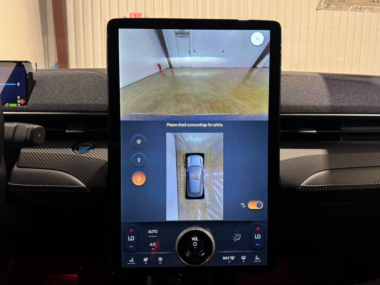 Used 2025 Ford Mustang Mach-E Premium image 54