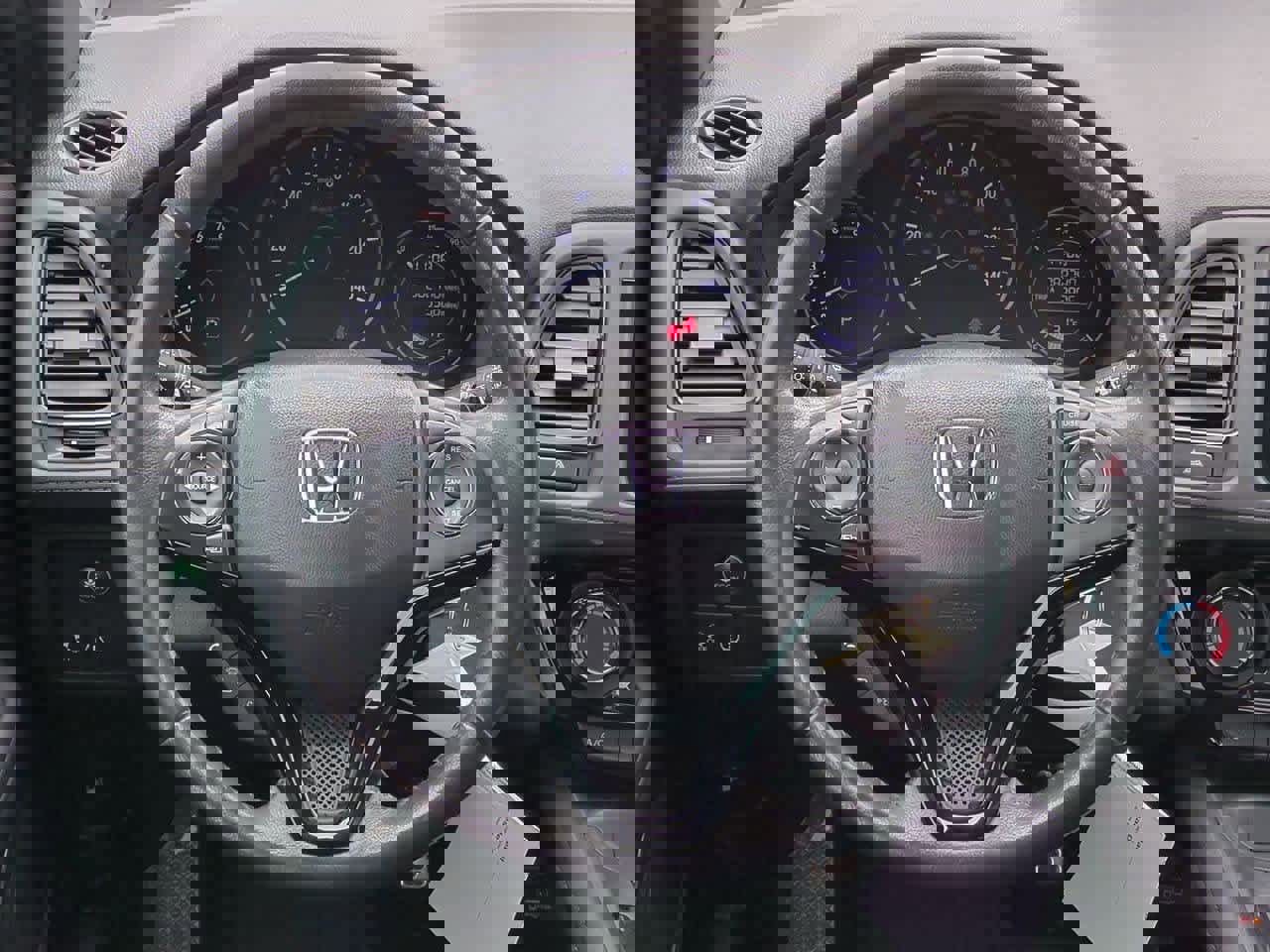 Used 2019 Honda HR-V Sport image 22