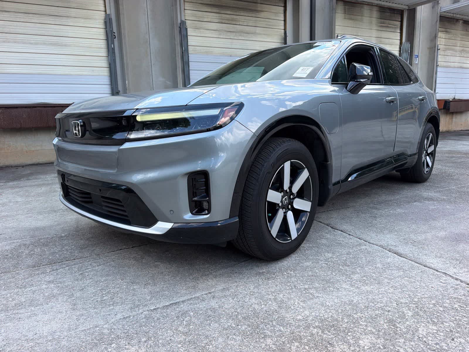 Used 2024 Honda Prologue Touring image 1