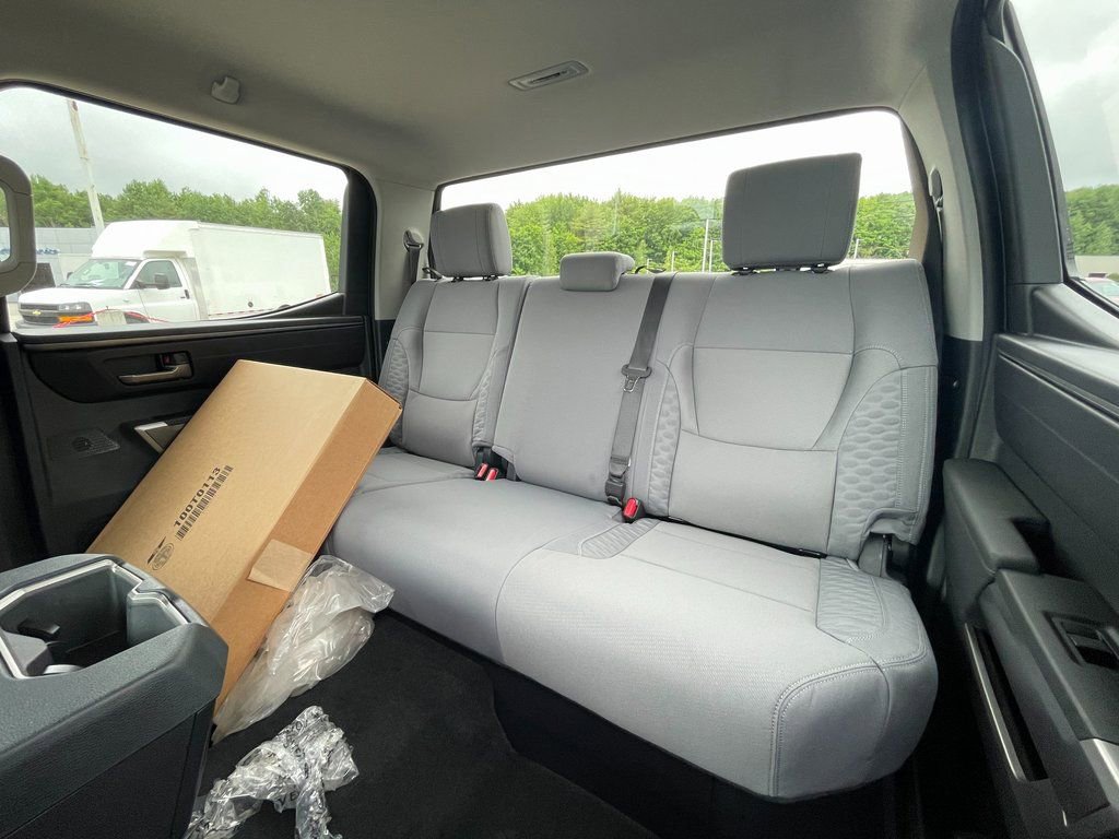 New 2024 Toyota Tundra SR5 image 9