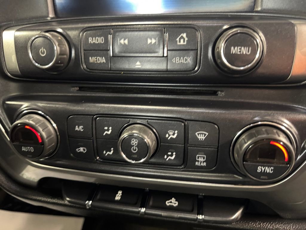 Used 2015 Chevrolet Silverado 2500 LT w/ LT Convenience Package image 21