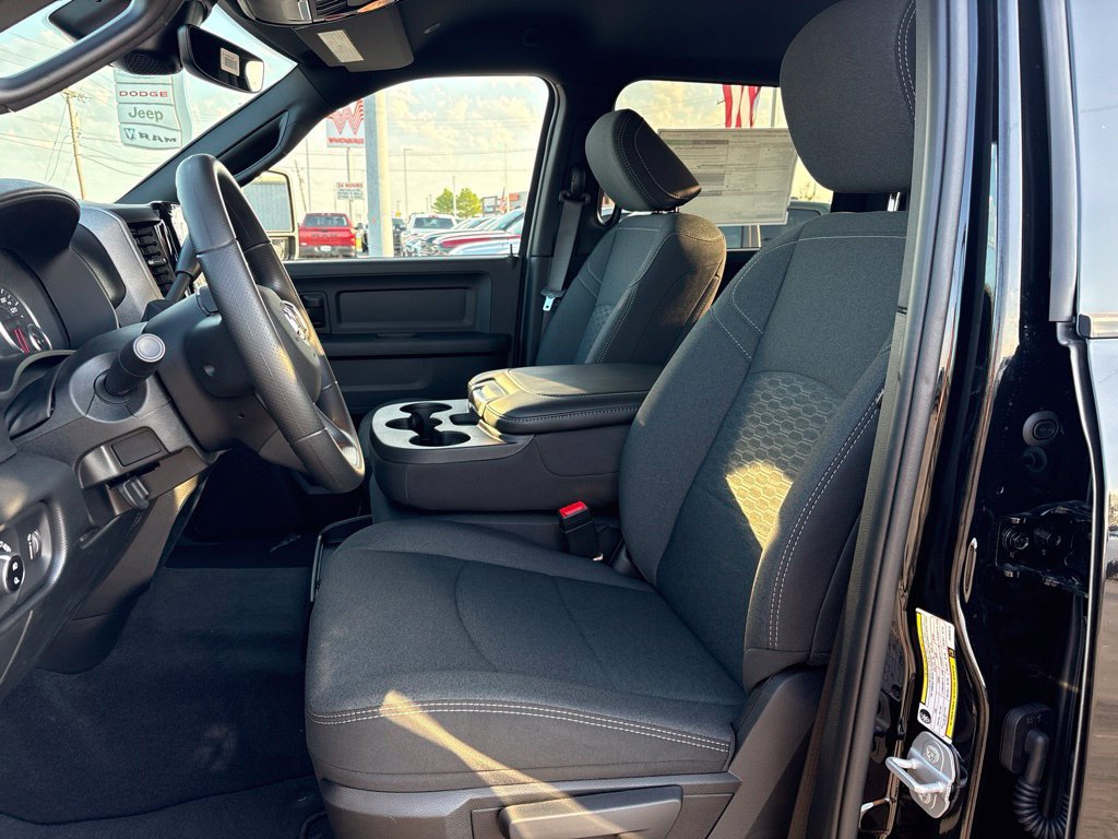 New 2027 RAM 3500 Tradesman AWD/4WD image 2