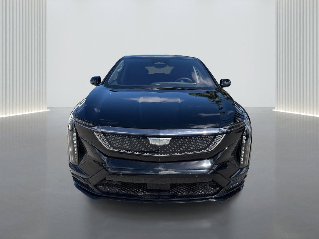 New 2026 Cadillac Optiq V AWD/4WD image 2