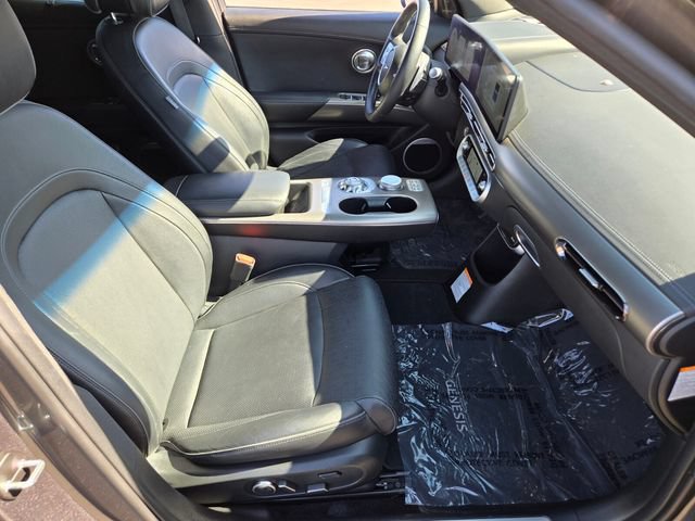 Used 2023 Genesis GV60 Advanced AWD/4WD image 15