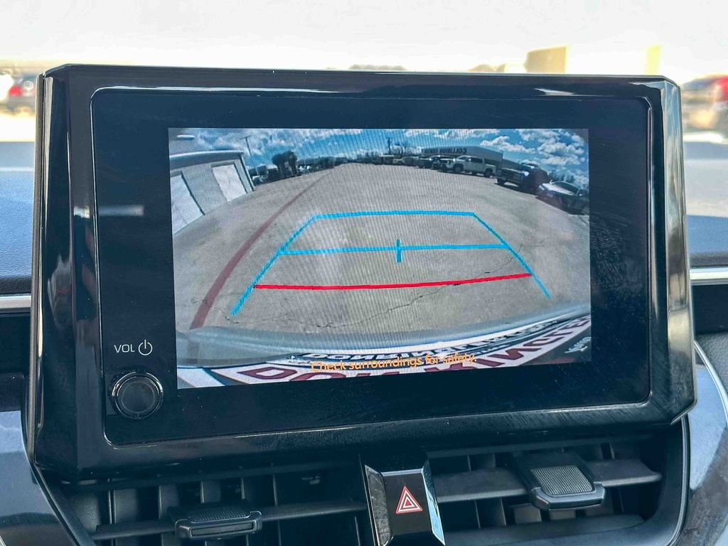 Used 2024 Toyota Corolla LE image 30