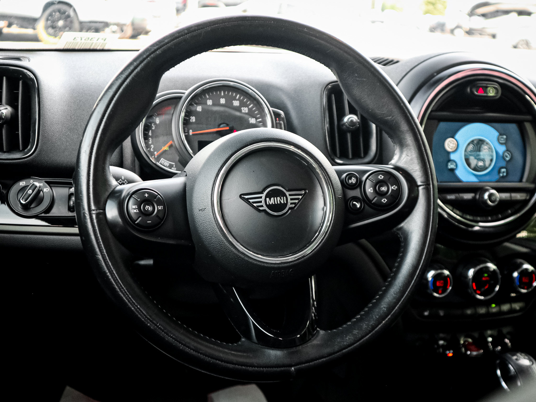 Used 2019 MINI Cooper Countryman FWD image 6
