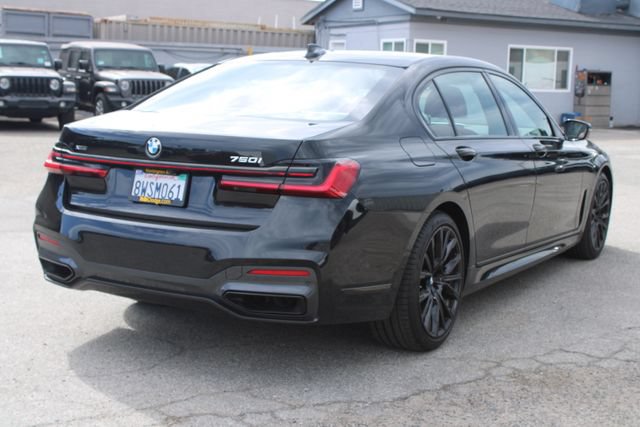 Used 2022 BMW 750i xDrive w/ M Sport Package AWD/4WD image 5