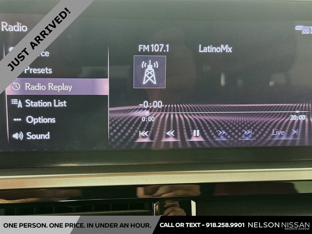 Used 2022 Lexus GX 460 Luxury w/ Sport Design Package image 15