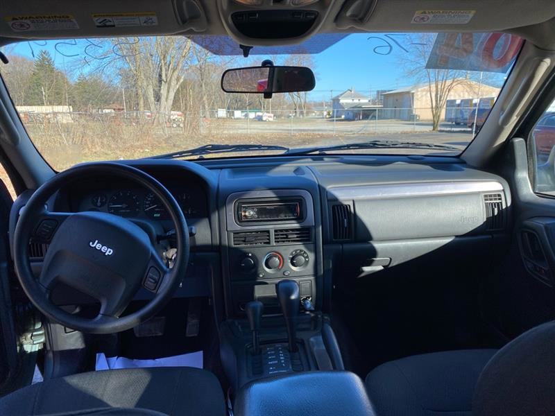 Used 2004 Jeep Grand Cherokee Laredo w/ Convenience Group image 10