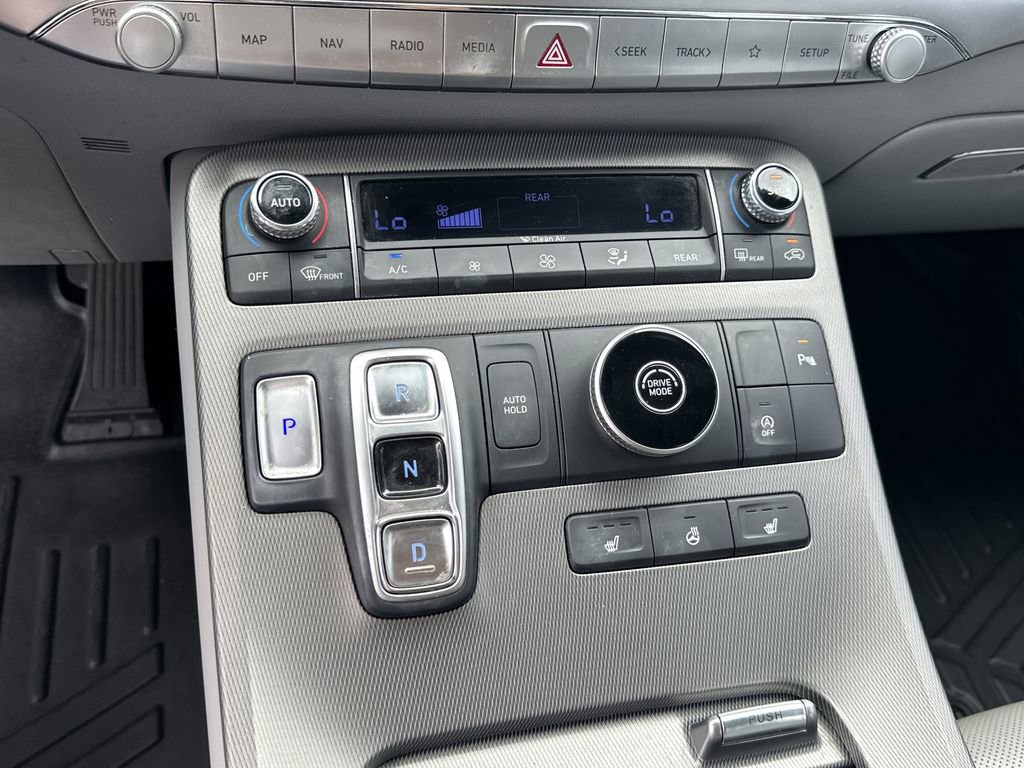 Used 2021 Hyundai Palisade SEL w/ Premium Package FWD image 18