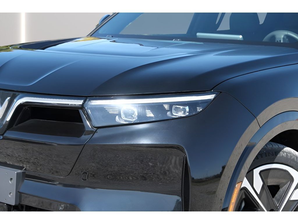 Used 2024 VinFast VF 9 Plus AWD/4WD image 29