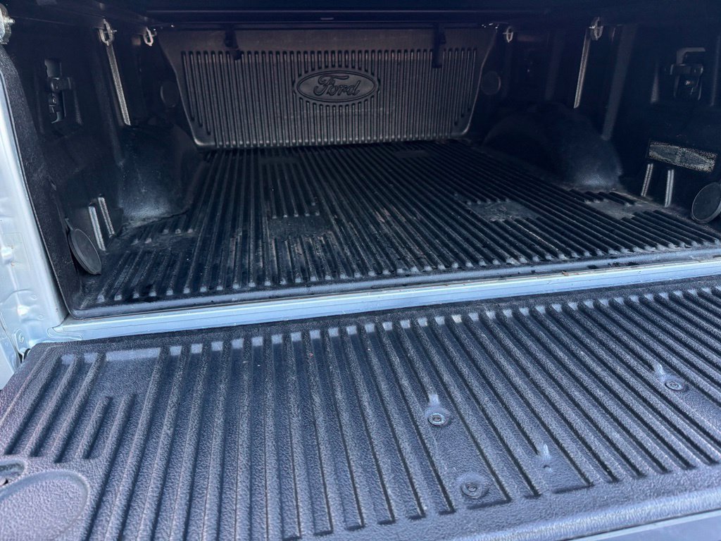 Used 2015 Ford F150 XLT w/ Equipment Group 302A Luxury AWD/4WD image 45