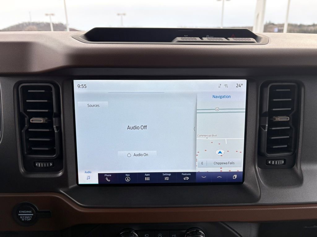 Used 2024 Ford Bronco Outer Banks image 28