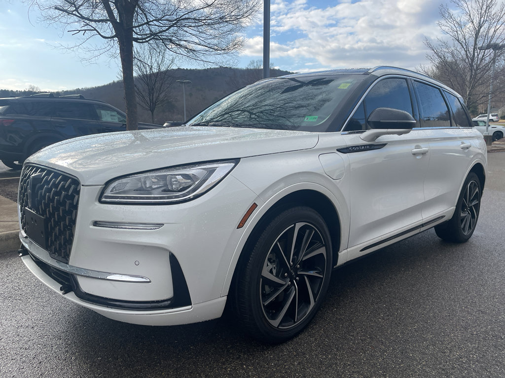 Used 2023 Lincoln Corsair Grand Touring w/ Equipment Group 301A image 7