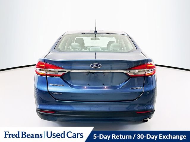 Used 2018 Ford Fusion S FWD image 9