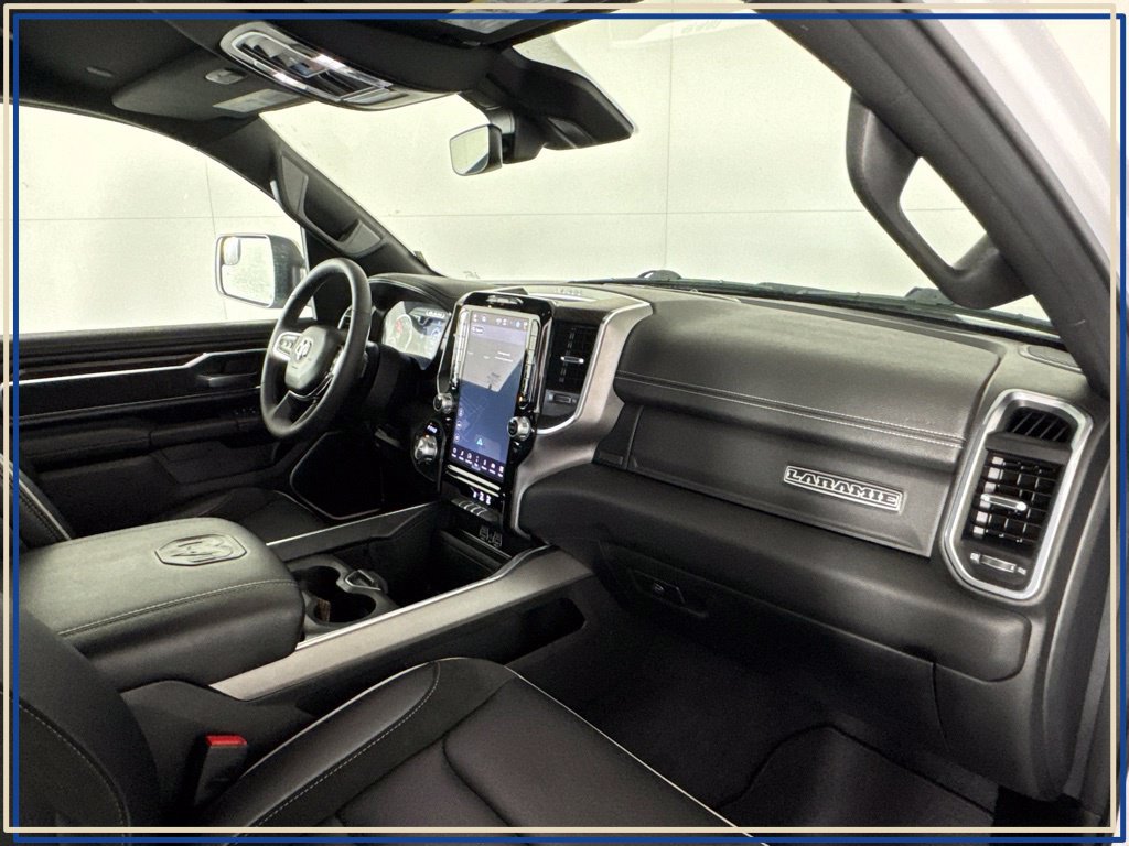 Used 2026 RAM 1500 Laramie AWD/4WD image 47