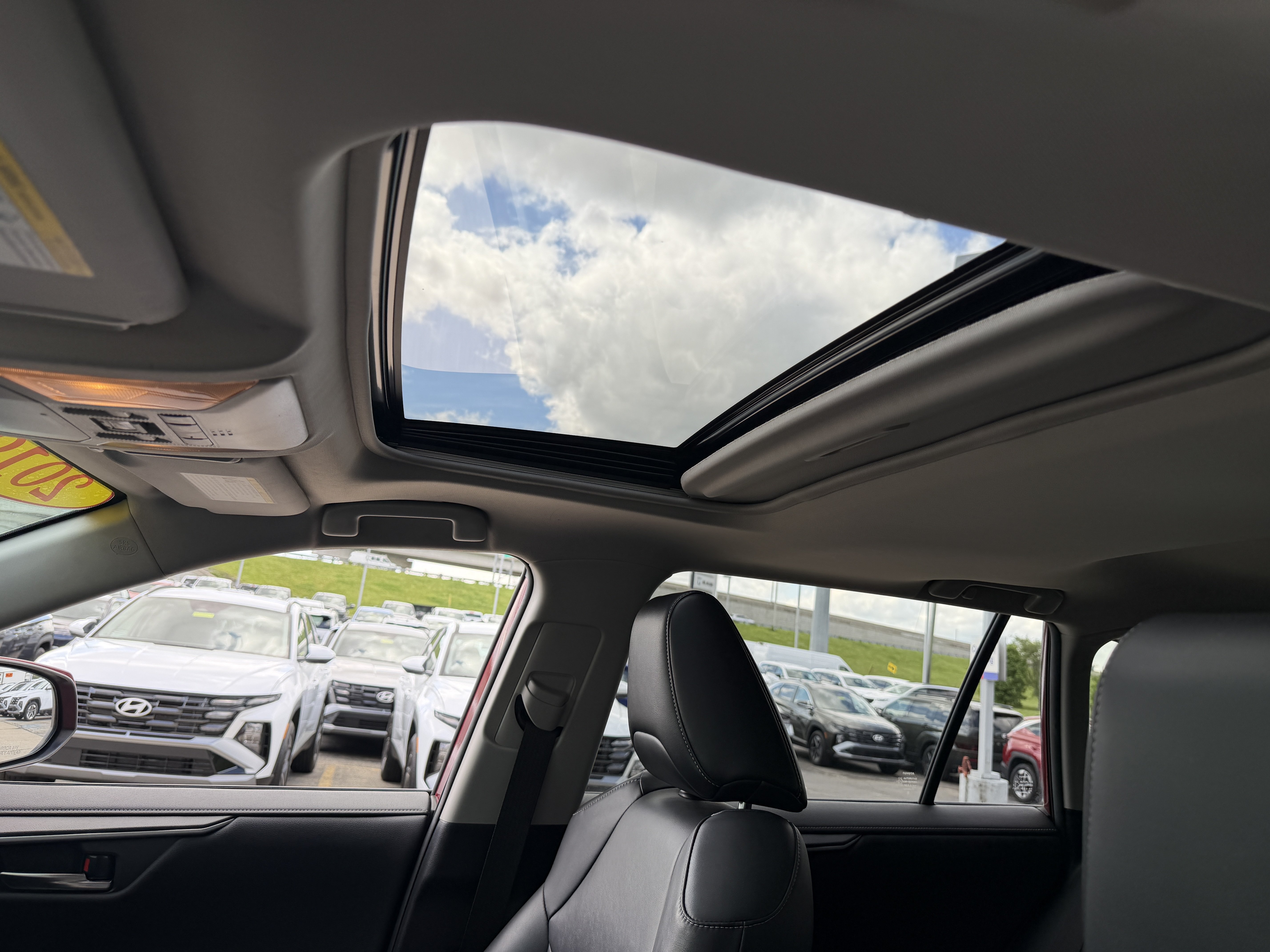 Used 2019 Toyota RAV4 Limited w/ All Weather Liner Package AWD/4WD image 33