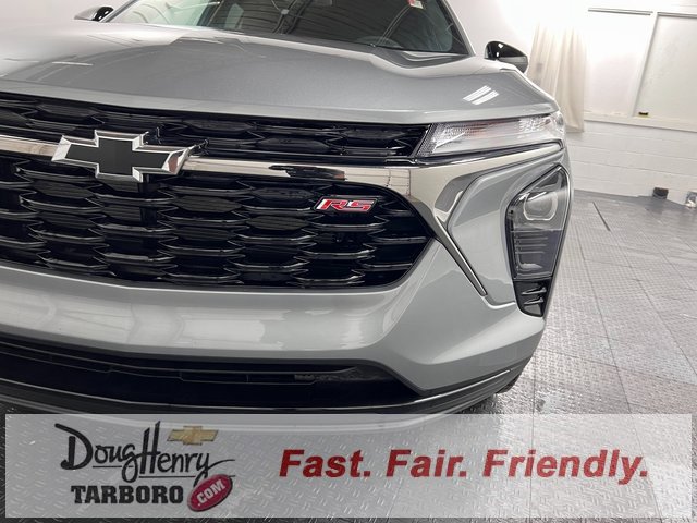 New 2026 Chevrolet Trax RS w/ Sunroof Package image 12