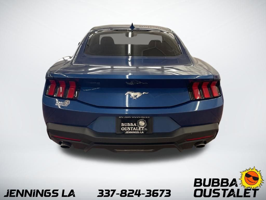 Used 2024 Ford Mustang EcoBoost image 6