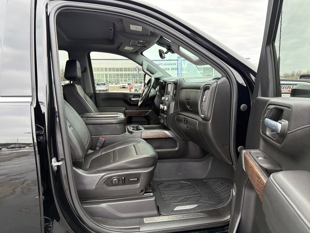 Used 2021 GMC Sierra 2500 Denali w/ Denali Ultimate Package image 29