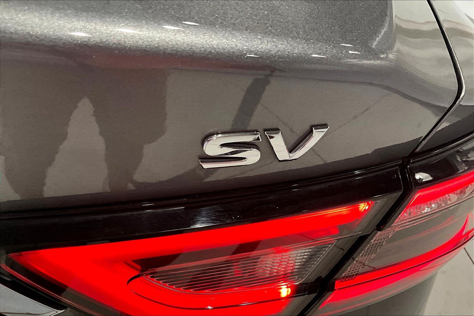 Used 2022 Nissan Maxima SV w/ Floor Mat Group FWD image 24