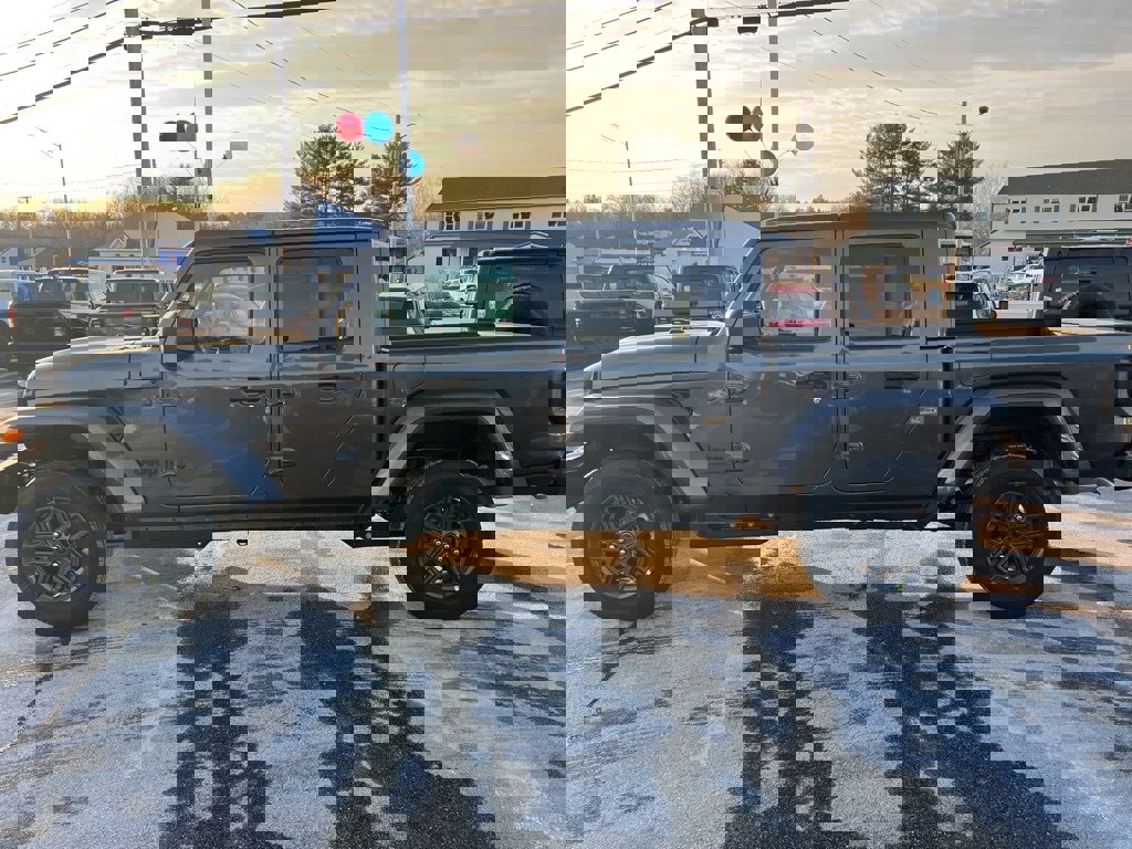 New 2026 Jeep Gladiator Sport image 4