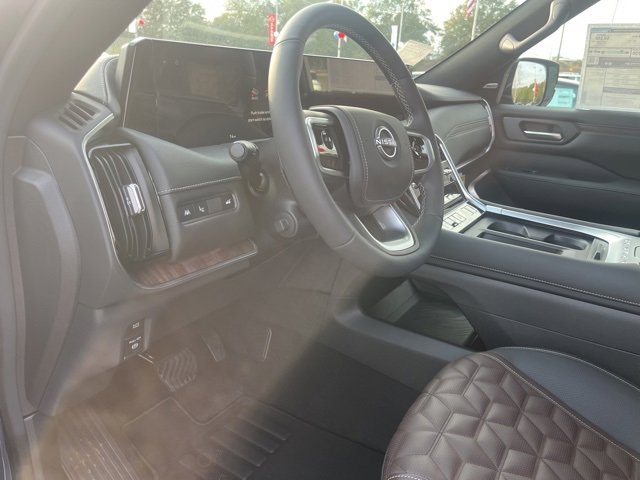 New 2025 Nissan Armada Platinum Reserve image 9