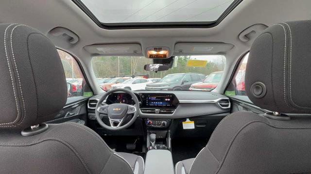 New 2026 Chevrolet TrailBlazer LT w/ LPO, Blackout Package AWD/4WD image 26