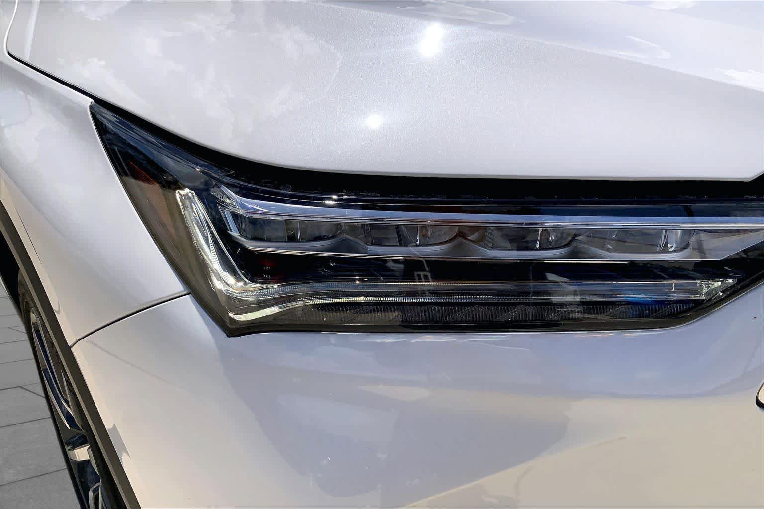 Used 2026 Acura MDX w/ Technology Package FWD image 28