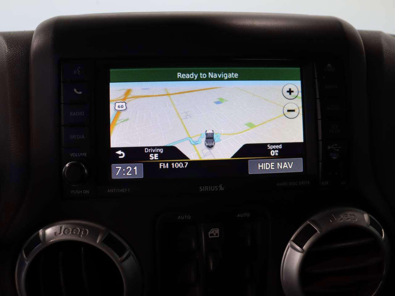 Used 2016 Jeep Wrangler Unlimited Rubicon w/ Connectivity Group image 12