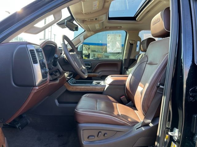 Used 2015 Chevrolet Silverado 2500 High Country w/ Duramax Plus Package image 19