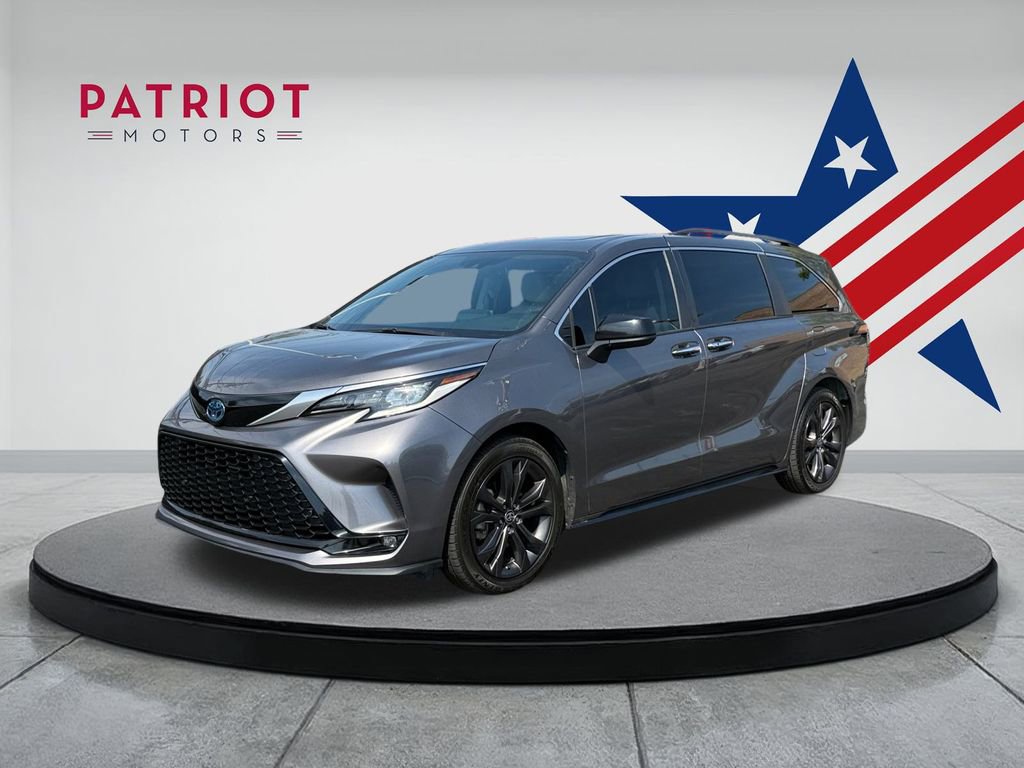 Certified 2022 Toyota Sienna XSE