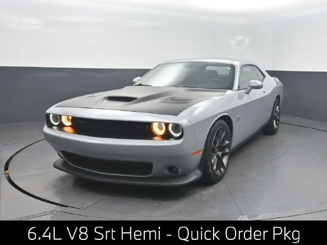 Used 2021 Dodge Challenger R/T Scat Pack RWD image 1