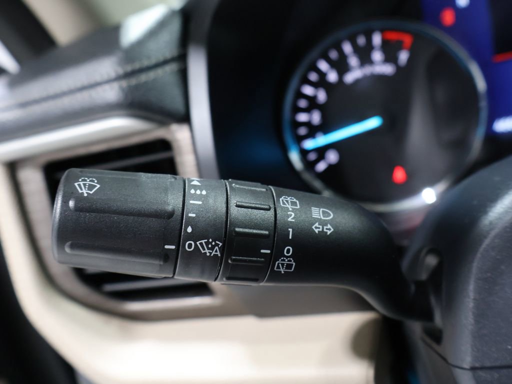 Used 2023 Ford Expedition Limited image 36