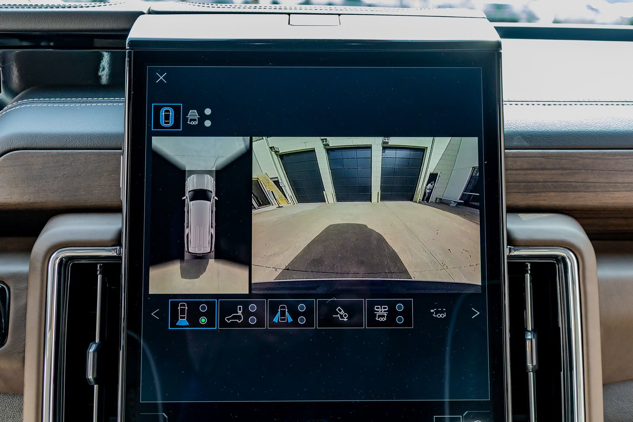 Used 2026 GMC Yukon XL Denali Ultimate image 26