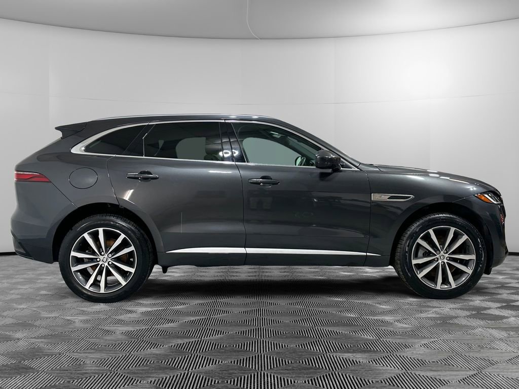 Used 2025 Jaguar F-PACE R-Dynamic S image 6