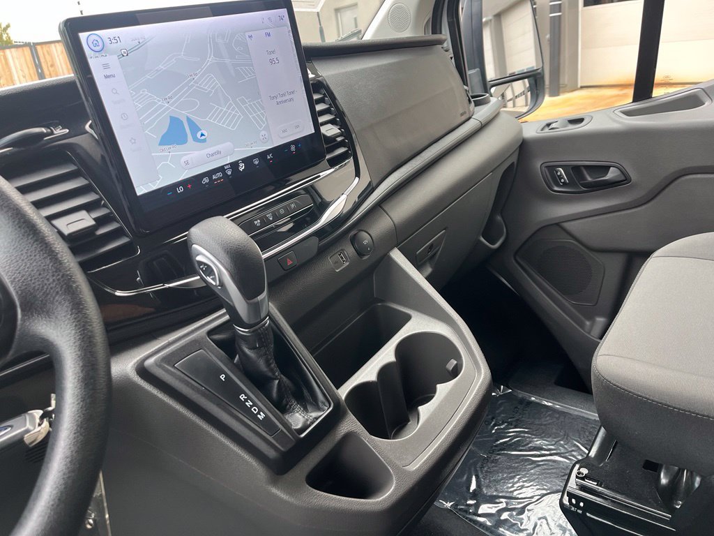 Used 2024 Ford Transit 350 XLT RWD image 25