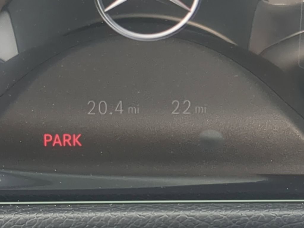 New 2024 Mercedes-Benz GLB 35 AMG 4MATIC image 25