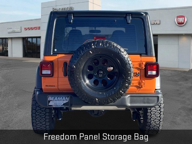 Used 2025 Jeep Wrangler Sport AWD/4WD image 6