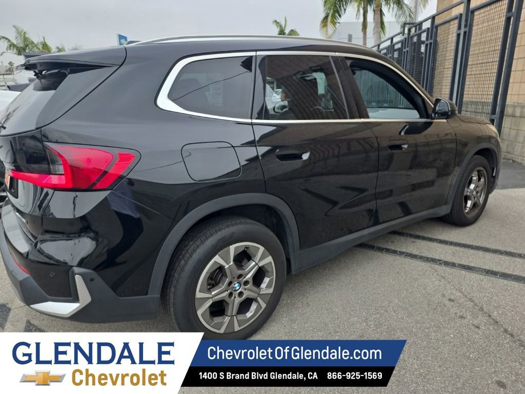 Used 2023 BMW X1 xDrive28i AWD/4WD image 8